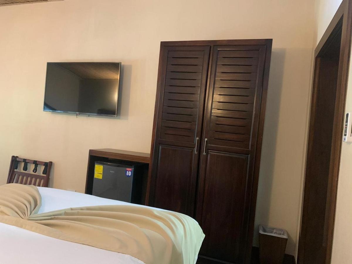 Hotel Poza Blanca Lodge San Mateo 外观 照片