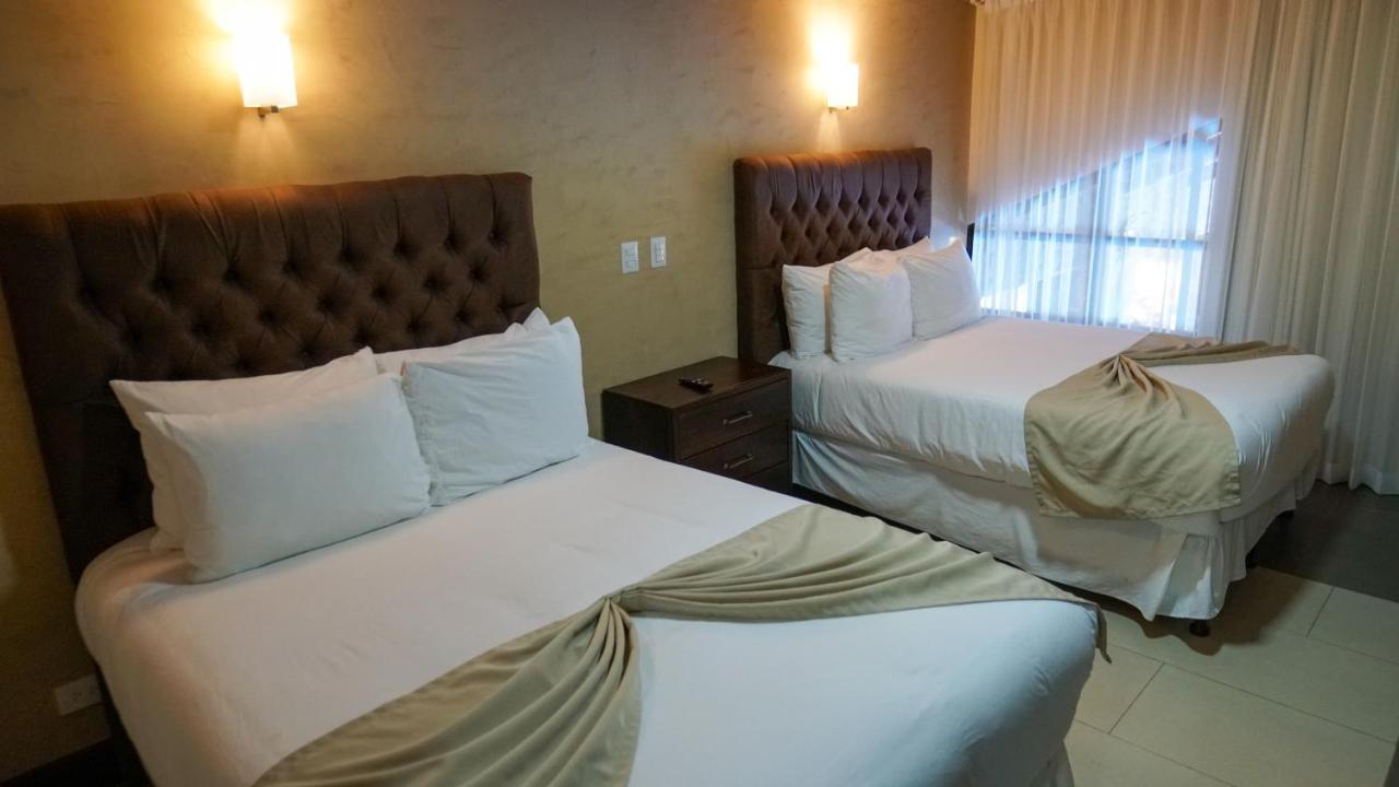 Hotel Poza Blanca Lodge San Mateo 外观 照片