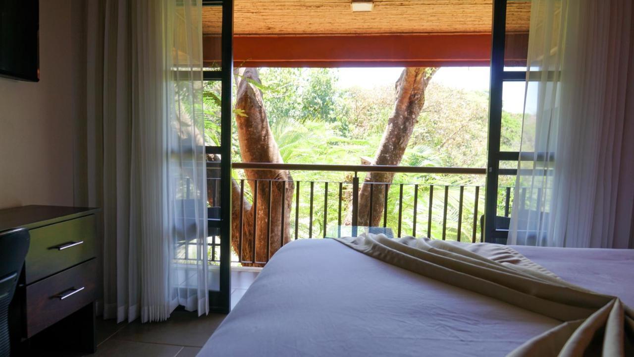 Hotel Poza Blanca Lodge San Mateo 外观 照片